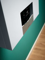 Настенный газовый котел Vaillant ecoTEC plus VUW 26CS/1-5 (N-INT4)